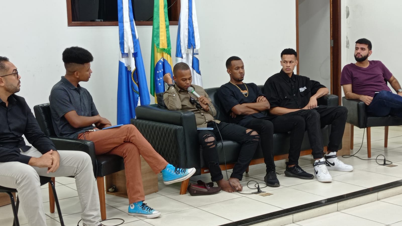 Câmara Municipal realiza bate-papo sobre políticas para a juventude